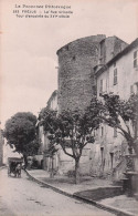 Frejus -  Rue Grisolle - Tour D'Enceinte Du XVI E Siecle -  Attelage - CPA °J - Frejus