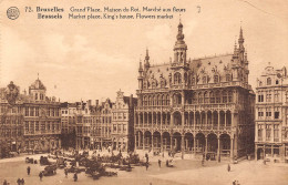 BRUXELLES - Grand'Place.  Maison Du Roi.  Marché Aux Fleurs - Marktpleinen, Pleinen