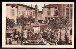 57-Faulquemont, Le Monument Aux Morts - Faulquemont