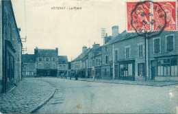 ARTENAY - La Place. - Artenay