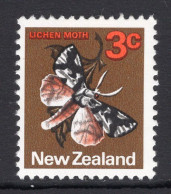 New Zealand 1970-76 Definitives - 3c Lichen Moth MNH (SG 918) - Unused Stamps