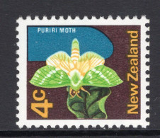 New Zealand 1970-76 Definitives - 4c Puriri Moth - Wmk. Side. Inv. MNH (SG 919b) - Nuevos