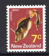 New Zealand 1970-76 Definitives - 7c Leather Jacket Fish MNH (SG 922) - Unused Stamps