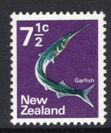 New Zealand 1970-76 Definitives - 7½c Garfish MNH (SG 923) - Nuevos