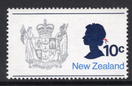 New Zealand 1970-76 Definitives - 10c QEII And Arms MNH (SG 925) - Neufs