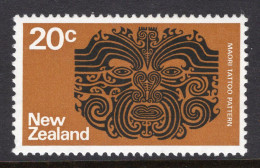 New Zealand 1970-76 Definitives - 20c Maori Tattoo MNH (SG 928) - Nuevos
