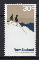 New Zealand 1970-76 Definitives - 30c Mt Cook National Park MNH (SG 931) - Neufs