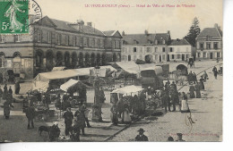 LE MERLERAULT Hôtel De Ville Et Place Du Marché. Belle Animation .....dp - Le Merlerault