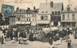 02 Chauny Le Marché - Chauny