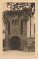 MONTEUX  ( 84 )    PORTE  NEUVE  (  XIIIe  SIÈCLE )   - C P A   ( 23 / 6 / 16  ) - Monteux