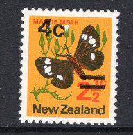 New Zealand 1971-73 Surcharge - 4c On 2½c Magpie Moth - Typo, Local - MNH (SG 957d) - Unused Stamps