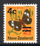 New Zealand 1971-73 Surcharge - 4c On 2½c Magpie Moth - Typo, Local - HM (SG 957d) - Ongebruikt