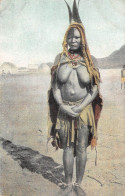 CPA AFRIQUE DE L'OUEST ALLEMANDE FELDHEREROFRAU DEUTSCH SUD WEST AFRIKA / FEMME SEINS NUS / RARE - Ohne Zuordnung