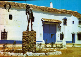 PUERTO LAPICE  . LA MANCHA  " VENTA DEL QUIJOTE " _  PLACE ET FACADE DE LA VENTE - Sonstige & Ohne Zuordnung