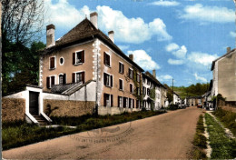 J0306 - VIRIEU Sur BOURBRE - D38 - Maison De Repos - Carte Semi Moderne - Virieu