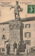 FR-48 LOZÈRE - CHATEAUNEUF-de-RANDON - Statue De DUGUESCLIN érigée Sur La Place - Chateauneuf De Randon