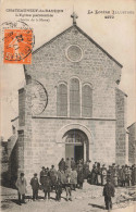 FR-48 LOZÈRE - CHATEAUNEUF-de-RANDON - L'Église Paroissiale (sortie De La Messe) - Chateauneuf De Randon