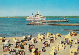 D-23570 Lübeck - Travemünde - Strandkörbe - Fähre - Ferry - Luebeck-Travemuende