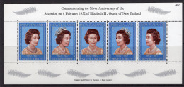 New Zealand 1977 Silver Jubilee MS MNH (SG MS1137) - Ongebruikt