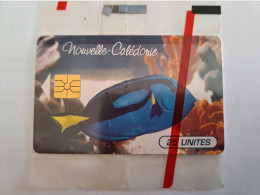 NOUVELLE CALEDONIA  CHIP CARD 25  UNITS   TROPICAL FISH BLEU    LOT 00122  / MINT IN WRAPPER  ** 13545 ** - Nueva Caledonia