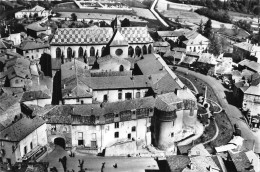 42-AMBIERLE- L'EGLISE MONUMENT HISTORIQUE ET LE PRIEURE VUE DU CIEL - Autres & Non Classés