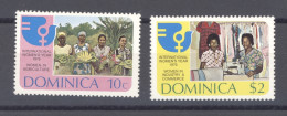 Dominique :  Yv  434-35  **  Année Internationale Des Femmes - Dominica (...-1978)