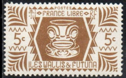 WALLIS AND FUTUNA ISLANDS 1944 IVI POO BONE CARVING IN TIKI DESIGN 5c MNH - Unused Stamps
