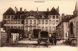 CPA Combronde Hotel De Ville FRANCE (1304360) - Combronde