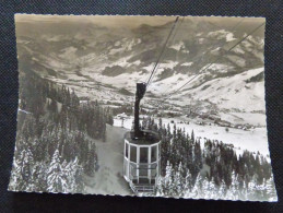 74 - HAUTE-SAVOIE  -  MEGEVE  - ARBOIS  - ARRIVEE DE LA CABINE DU TELEPHERIQUE DU MONT-D'ARBOIS, LE MONT CHARVIN... - Megève