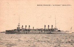 Bateau - Le Navire De Guerre Cuirassé JEANNE D'ARC - Marine Militaire Française - Warships