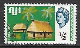 FIDJI   -   1968 .  Y&T N° 219 Oblitéré.  Huttes - Fiji (...-1970)