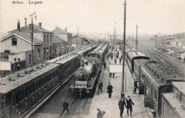 Athus  La Gare  Avec Les Trains  Animée Voyagé En 1912 - Aubange