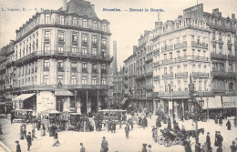 BELGIQUE - Bruxelles - Devant La Bourse - Carte Postale Ancienne - Autres & Non Classés