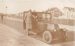 Automobile Ancienne De Marque Type Modèle ? * Paris Plage 1927 * Auto Voiture Automobiles * Photo Ancienne 10x6.4cm - Voitures De Tourisme