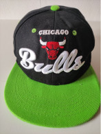 Casquette Avec Publicité " Chicago Bulls " - 4 Couleurs - Broderie - Baseball-Caps