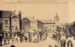 Vresse Sugny  21:05:1920 Inauguration Du Monument  Le Défilé   - Vresse-sur-Semois