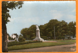 AIRE-sur-la-LYS - Le Monument Aux Morts - 1967 - - Henin-Beaumont