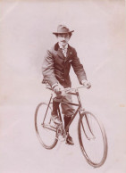 Cycle , Vélo Ancien * Type Marque Modèle ? * Photo Ancienne Début 1900 14.5x10.2cm - Autres & Non Classés