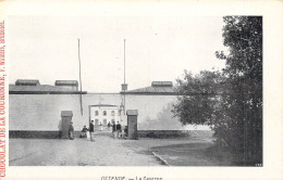 BELGIQUE - OSTENDE - La Caserne - Publicité Chocolat De La Couronne F Wauters Bruxelles  - Carte Postale Ancienne - Oostende