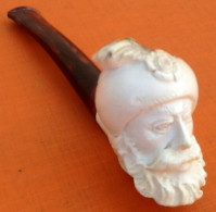 Pipe Ancienne " écume De Mer "  Tête De Sultan Sculptée - Pipes En écume