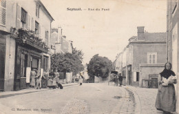 Septeuil.  Rue Du Pavé - Septeuil