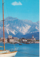 MARINA DI CARRARA - VEDUTA DEL PORTO E PANORAMA CON ALPI APUANE - NAVI BARCHE SHIPS - NV - Carrara