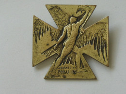 Médaille Ou Insigne - Journée Du Poilu 1915 - Signe R.LALIQUE  ***** EN ACHAT IMMEDIAT **** - France