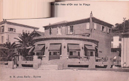 Le Lavandou - Hotel Des Iles D'or Sur La Plage - CPA °J - Le Lavandou