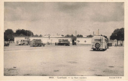 Lorient * La Gare Routière * Autobus Ancien De Marque Type Modèle ? * Bus Car Autocar - Lorient