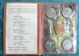 750 Jahre Berlin DDR Gedenkmünzen 4 X 5 Mark Mit Beschreibung  #p11 - Ongebruikte Sets & Proefsets