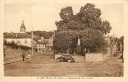 SEPTEUIL Monument - Septeuil