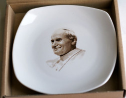 VATICANO, SAN GIOVANNI PAOLO II°, ARTISTIC CERAMICS GINORI DISH - Zeitgenössische Kunst