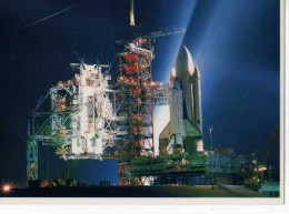 Space Shuttle Collection A Tomed Exposure Of The Space Shuttle At Launch Pad A Complex 39... - Espace