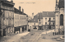 JUSSEY - La Place De L'Eglise - Jussey